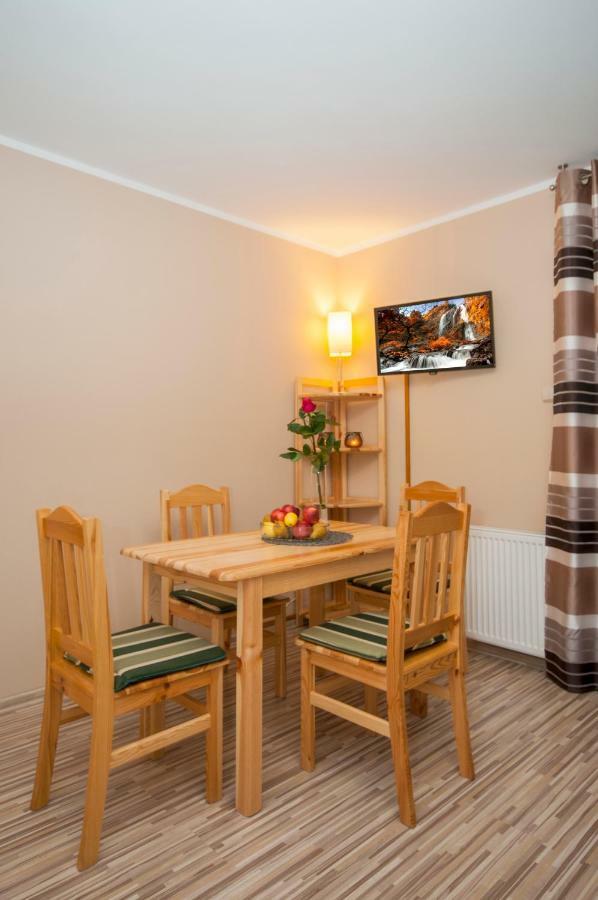 Apartament Regina - Jantar Kolobrzeg Exterior photo